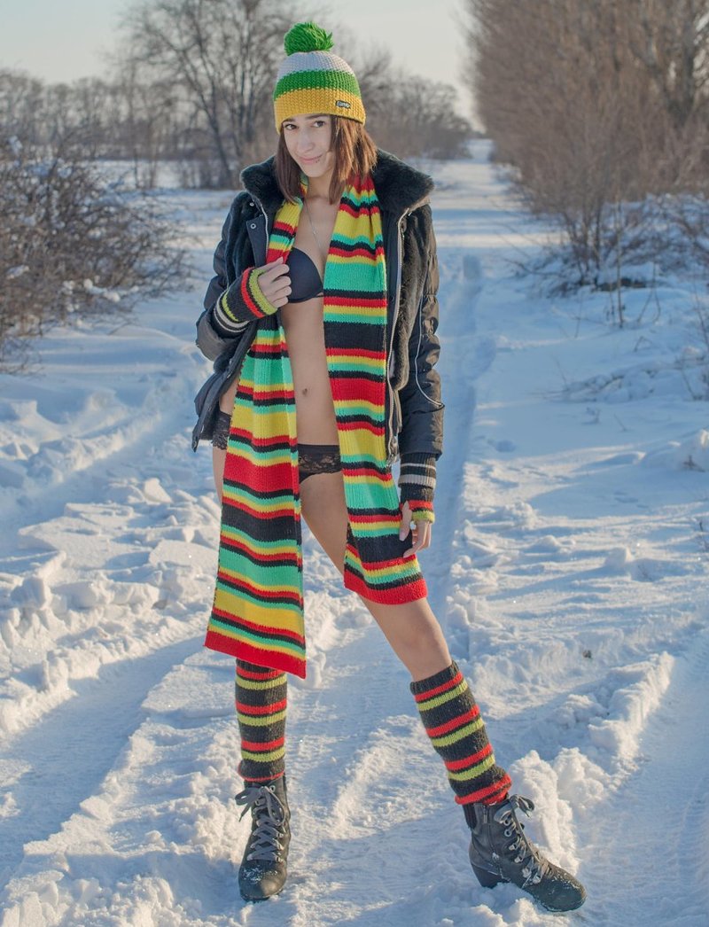 Лена, 19 лет, 0 размер груди